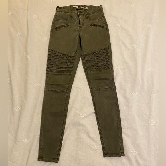 Mossimo Olive High Rise Jegging 24 - Picture 1 of 3